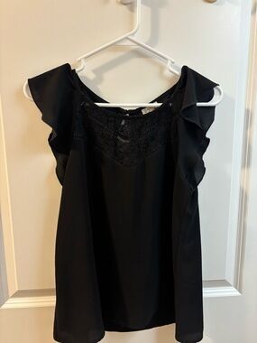 Lily White Black Lace-Trim Flutter Sleeve Blouse